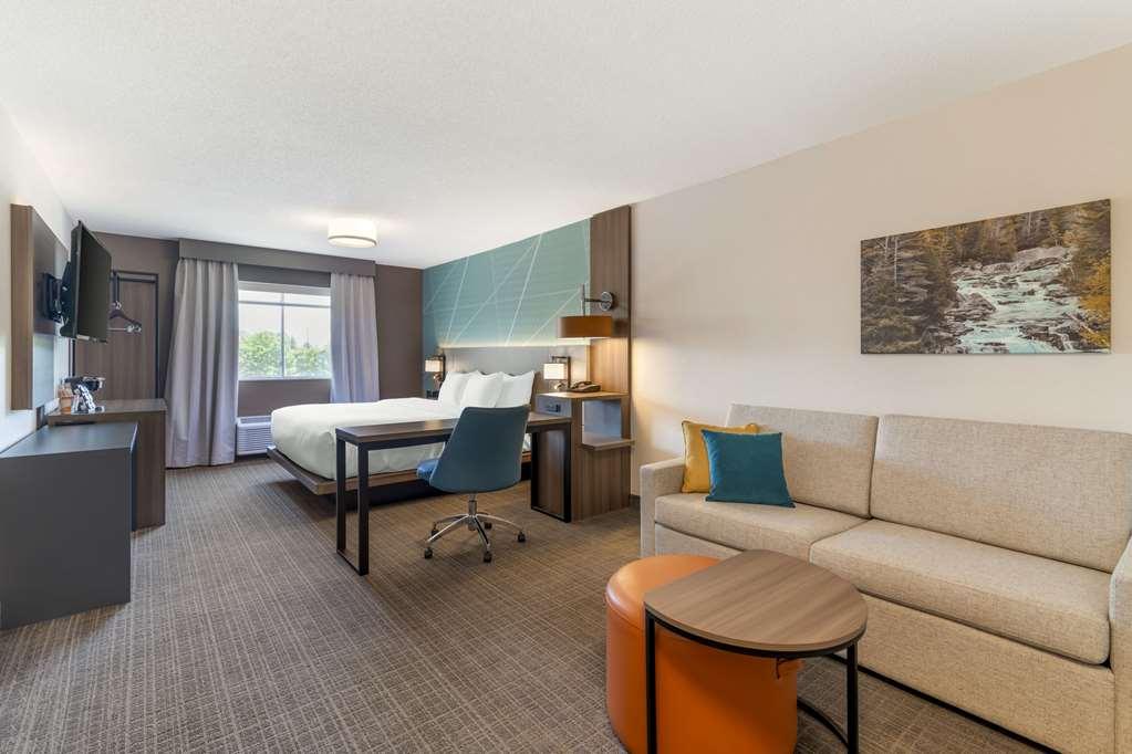 Comfort Inn & Suites Saratoga Springs Room photo